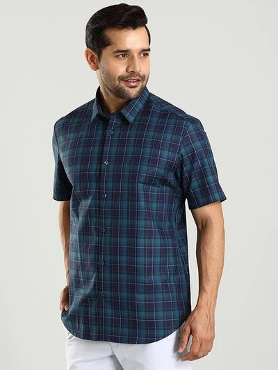 Indian Terrain Men's Regular Fit Half Sleeve Checkered Blue Shirt